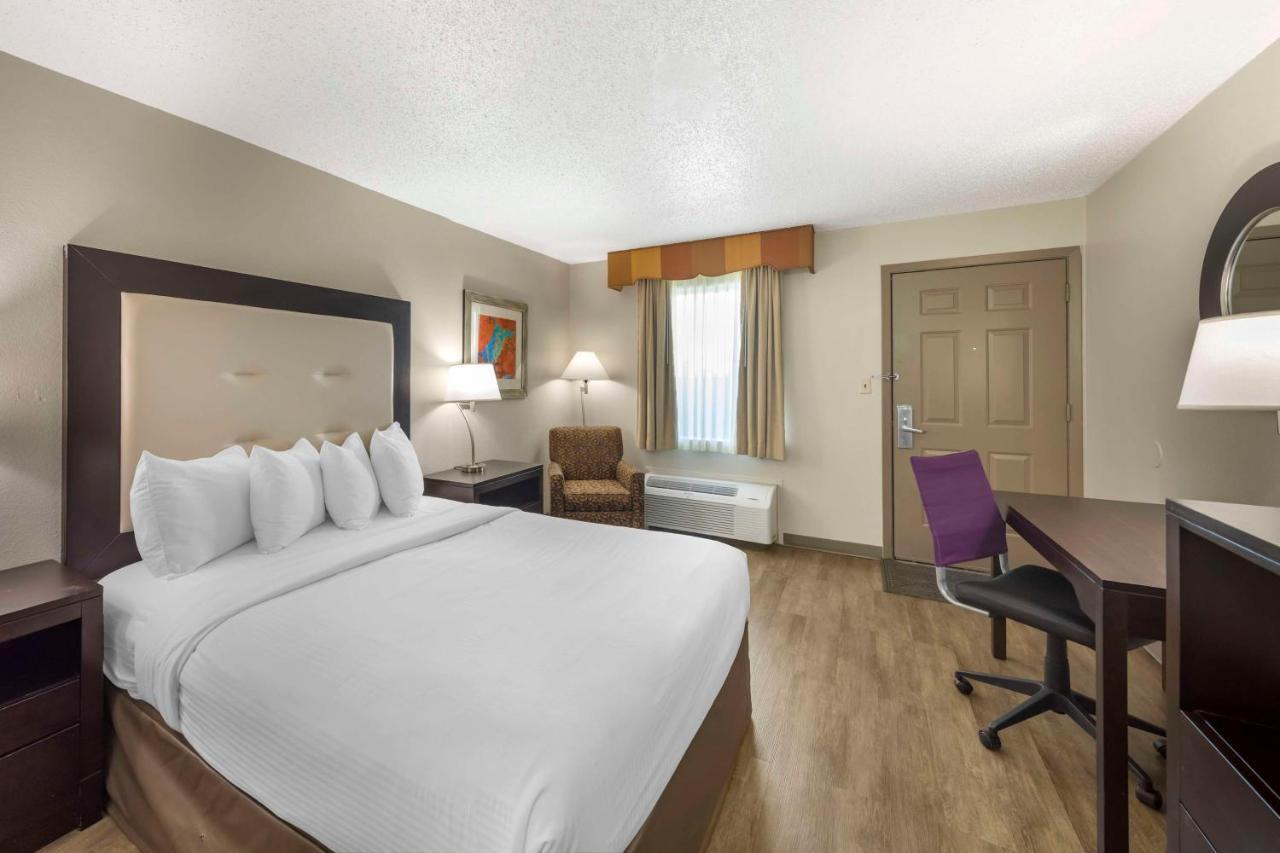 Best Western Athens Inn Екстер'єр фото