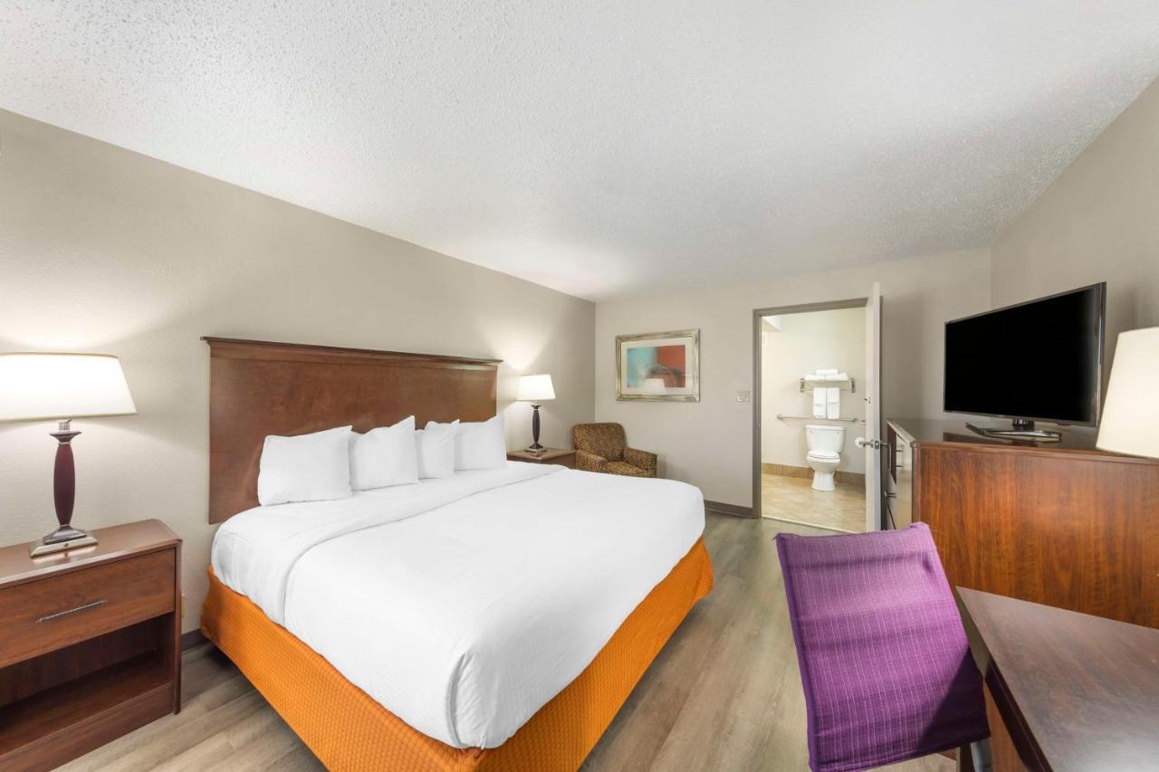 Best Western Athens Inn Екстер'єр фото