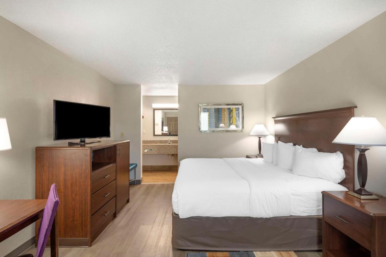 Best Western Athens Inn Екстер'єр фото